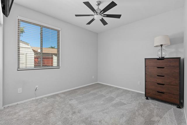 Image 25 of 51 For 23553 Daylight Place