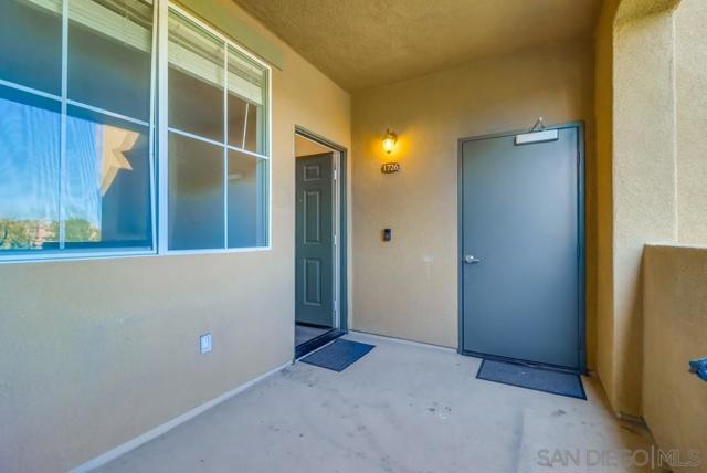 1875 Baudouin Pl, Chula Vista CA: https://media.crmls.org/mediaz/0997c99a-84ae-405d-9c53-9abbf752d967.jpg