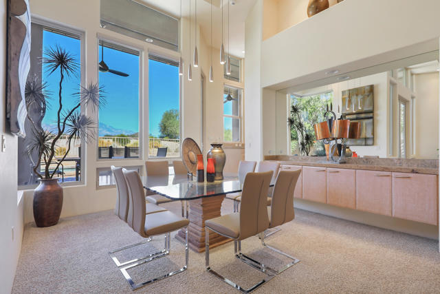 36 Merill Drive, Palm Desert CA: https://media.crmls.org/mediaz/0998cb16-3e2f-42a0-95c5-075916a01f14.jpg