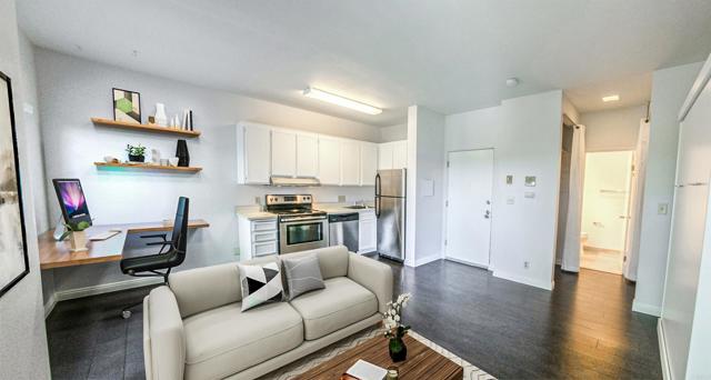 Detail Gallery Image 4 of 10 For 3760 Florida, San Diego,  CA 92104 - – Beds | – Baths