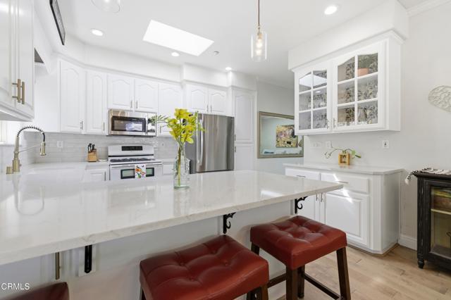 Detail Gallery Image 10 of 29 For 4630 James Ave, Castro Valley,  CA 94546 - 3 Beds | 2 Baths