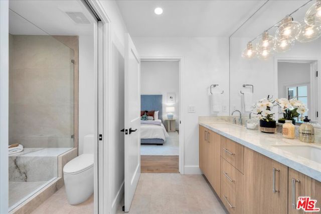 1736 Paseo Del Mar, Palos Verdes Estates CA: https://media.crmls.org/mediaz/099aaf77-593a-48c3-a663-d08f2855d0f3.jpg