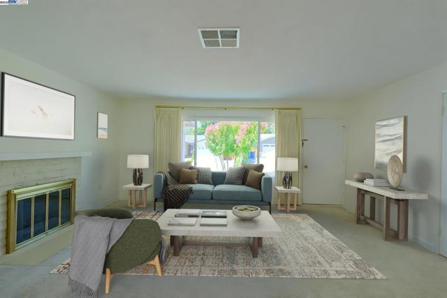 156 Dogwood Pl, San Ramon CA: https://media.crmls.org/mediaz/099bcc18-39e5-440c-9f23-8001bff53ed5.jpg