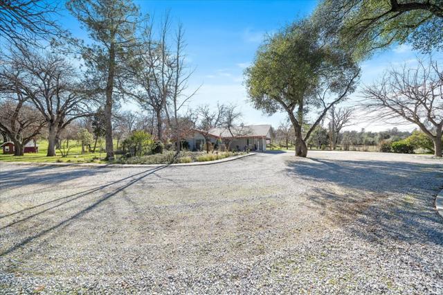Image 31 of 98 For 9010 Quail Valley Drive