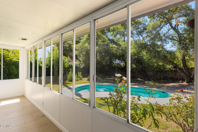1853 Country Place, Ojai CA: https://media.crmls.org/mediaz/099c14ad-d48a-4554-bce5-625ce67bd175.jpg