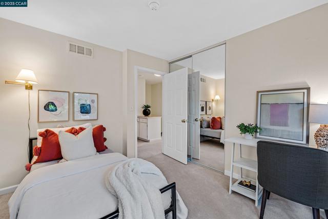 222 Scotts Mill Ct, Danville CA: https://media.crmls.org/mediaz/099dd1fc-9fcb-4e72-ba0a-af9445809f39.jpg