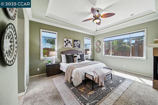 2078 Bridgeport Loop, Discovery Bay CA: https://media.crmls.org/mediaz/099e24bb-3c24-47fc-8d99-d5af46635fde.jpg