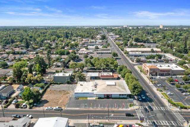 Image 2 of 13 For 1120 Mchenry Avenue
