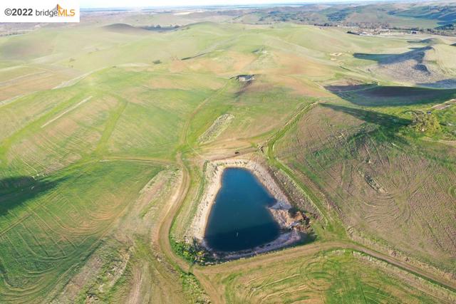 Image 16 of 18 For 18615 Marsh Creek Rd