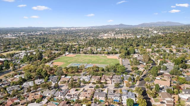 Detail Gallery Image 43 of 49 For 1015 Pepperhill Rd, Pasadena,  CA 91107 - 4 Beds | 2 Baths