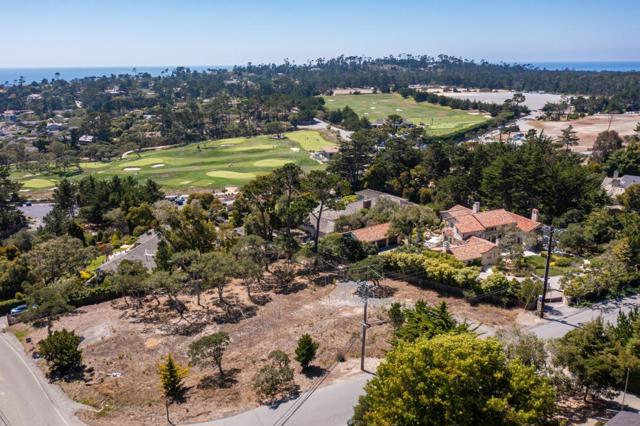 1458 Riata Road, Pebble Beach CA: https://media.crmls.org/mediaz/09a5c2a3-c916-4ec3-b7a7-832c0c931f65.jpg