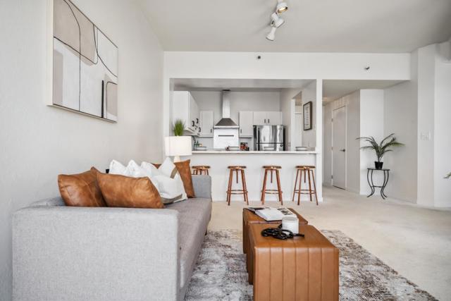 6363 Christie Avenue, Emeryville CA: https://media.crmls.org/mediaz/09a5dcf2-715f-4d64-835a-17edf3de3d66.jpg