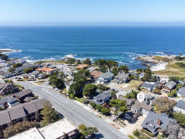180 Central Avenue, Pacific Grove CA: https://media.crmls.org/mediaz/09a5e96b-1ea1-42ef-8e93-75cf9168e42f.jpg
