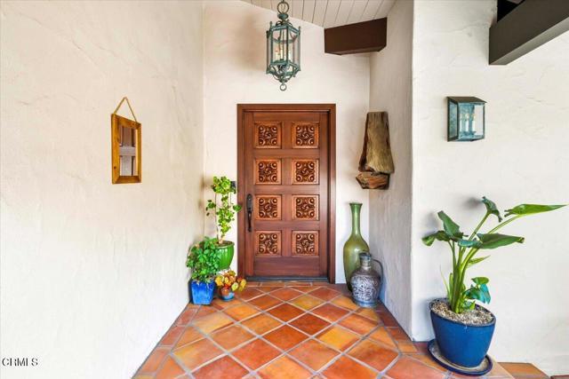 515 Del Oro Drive, Ojai CA: https://media.crmls.org/mediaz/09a7ce09-d9f8-4b21-b232-63ace56b510d.jpg