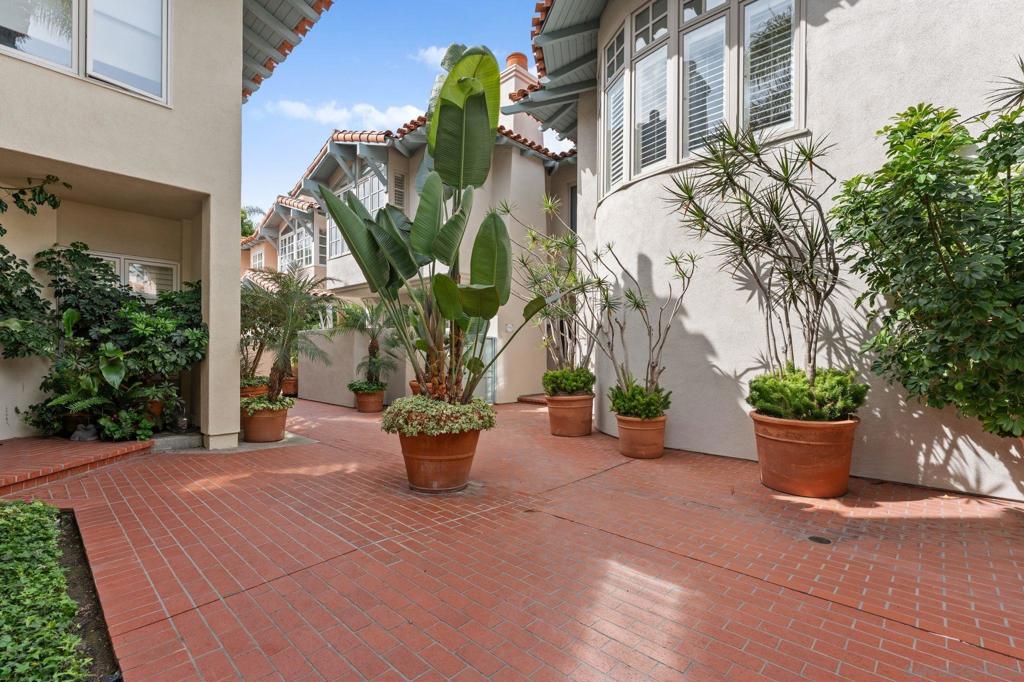 7713 Ivanhoe  Ave. - photo 9