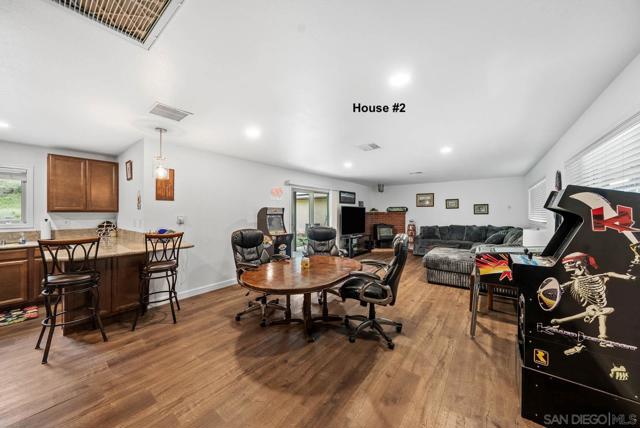 21908 Japatul Ln, Alpine CA: https://media.crmls.org/mediaz/09a907f5-bb00-4b09-bbb0-e700b247e7f8.jpg