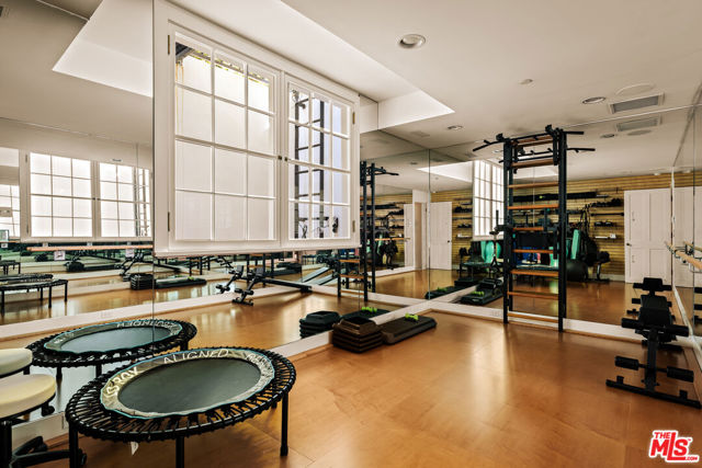 Drew Fenton | 589 Moreno Avenue Los Angeles CA | MLS: 7535475