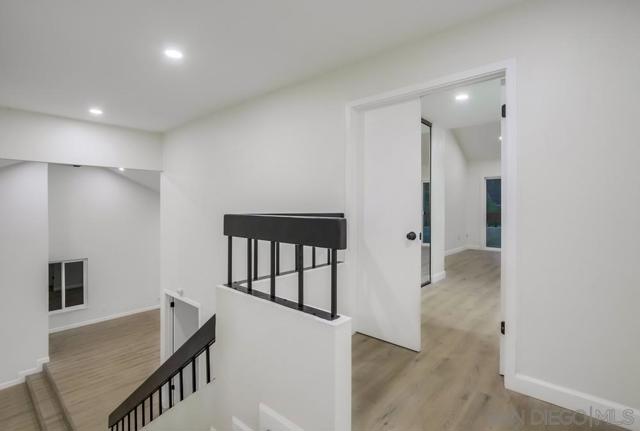 4512 Terraza Ct, San Diego CA: https://media.crmls.org/mediaz/09aba1fb-55f6-4ec4-a94c-2cf804b52178.jpg