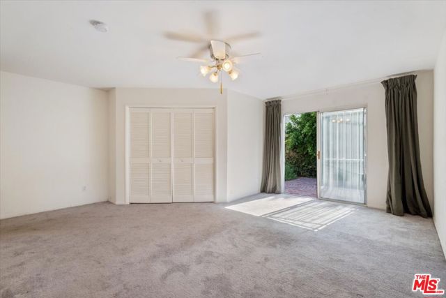 4210 Alcove Avenue, Studio City CA: https://media.crmls.org/mediaz/09abeb95-0fd8-4b52-b278-16ddb15872e8.jpg