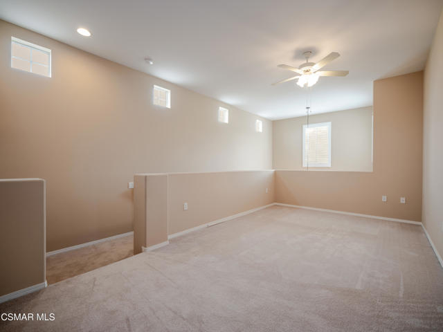 23752 Noble Fir Court, Valencia CA: https://media.crmls.org/mediaz/09ae1877-261c-485f-b806-13a232ef85db.jpg