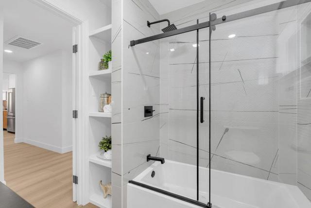3431 Fleetwood Drive, San Bruno CA: https://media.crmls.org/mediaz/09ae2d55-1d80-44b7-be2b-fac47e09852f.jpg