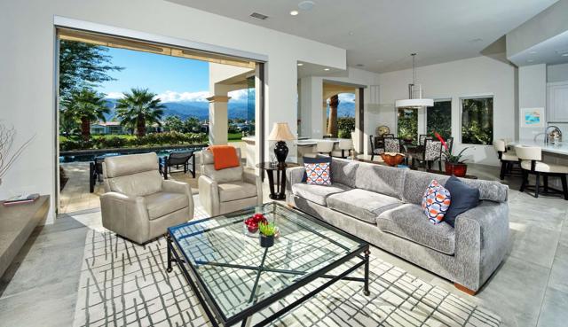 75757 Via Stia, Indian Wells CA: https://media.crmls.org/mediaz/09af6307-9a2d-4481-9399-32645d751fe2.jpg