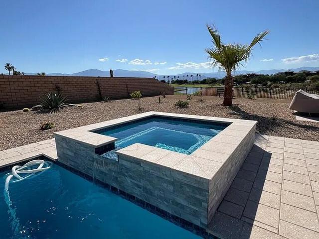 41867 Regona Road, Indio CA: https://media.crmls.org/mediaz/09af84a2-de3d-4d7d-a1c6-68a63b8b380e.jpg