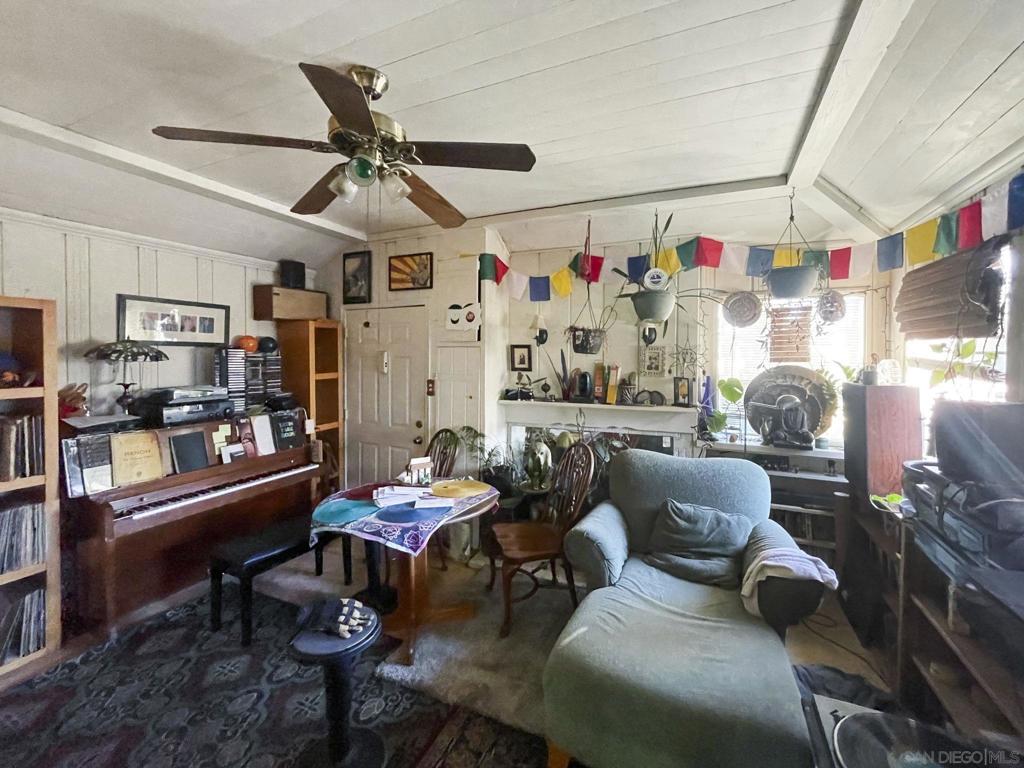 MLS #250042110SD image #16