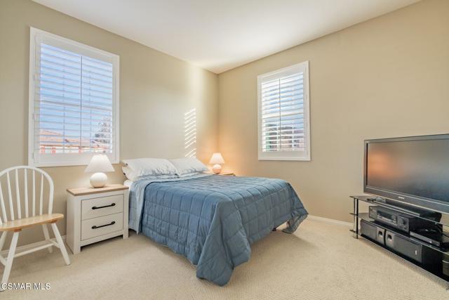 263 Morro Way, Simi Valley CA: https://media.crmls.org/mediaz/09b24c36-9854-4009-a696-1a5e6cd5872c.jpg