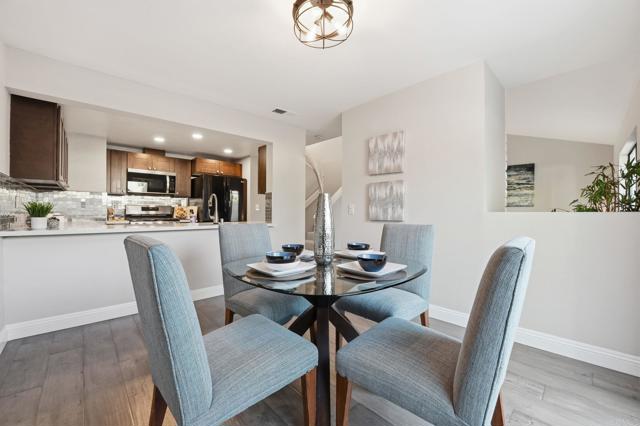 Detail Gallery Image 12 of 36 For 374 Forest Pl, Vista,  CA 92083 - 2 Beds | 1/1 Baths