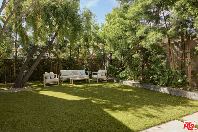 11359 Bolas Street photo 32