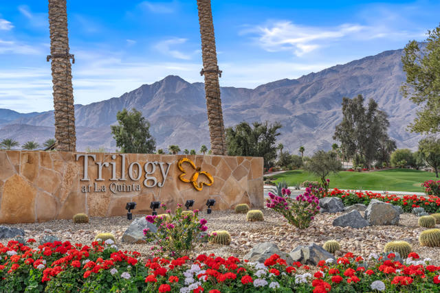 60612 Lace Leaf Court, La Quinta CA: https://media.crmls.org/mediaz/09b31ae7-192e-409d-a646-29aa419d91db.jpg