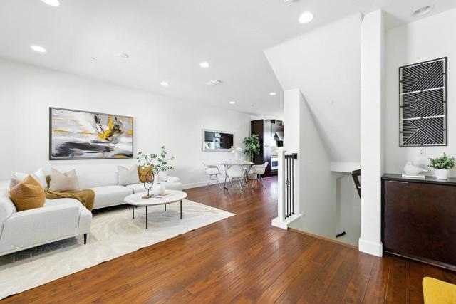 829 Blue Opal Drive, San Jose CA: https://media.crmls.org/mediaz/09b354fd-96e4-47f4-8bfb-e2e945e819a2.jpg