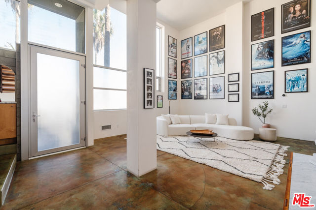 Image 3 of 74 For 1320 Abbot Kinney Boulevard
