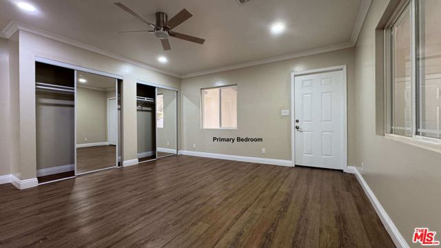 7516 Oakdale Avenue, Winnetka CA: https://media.crmls.org/mediaz/09b43495-99a8-44b8-b08a-8a68ee3cc1ba.jpg