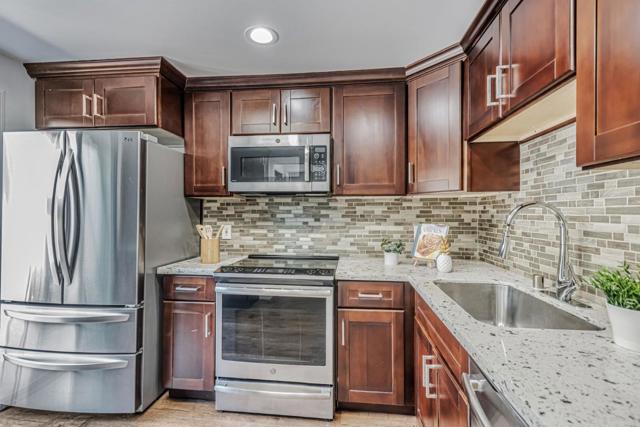 823 Perseus Lane, Foster City CA: https://media.crmls.org/mediaz/09b45b6d-e1a0-4acc-9fd4-f406e205c779.jpg