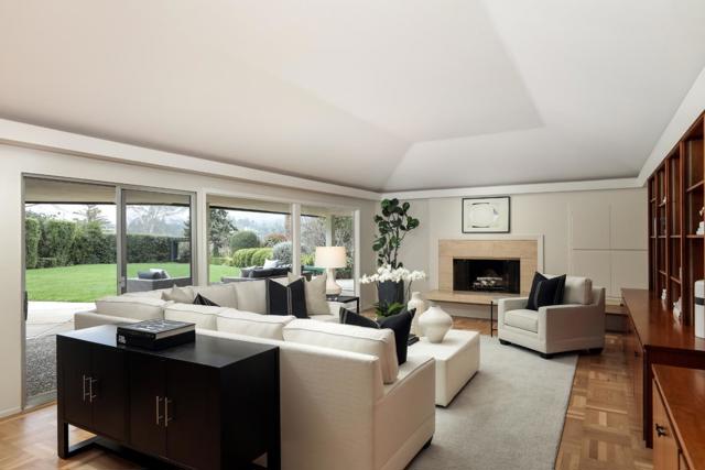 Image 4 of 34 For 1464 Club View Terrace