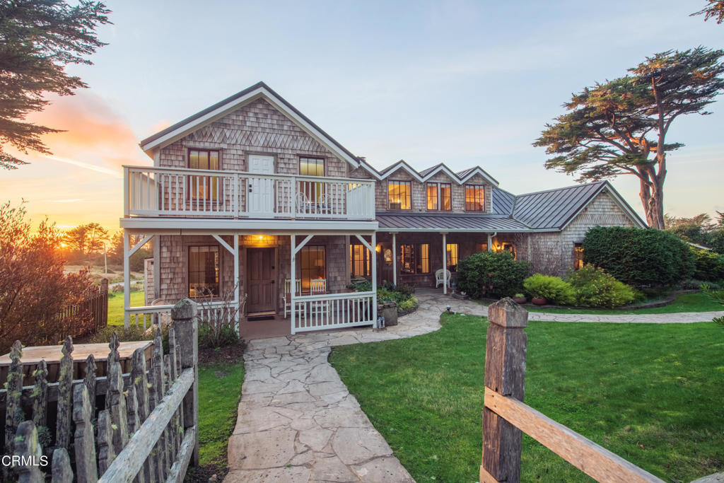 33810 Navarro Ridge Road, Albion, CA 95410