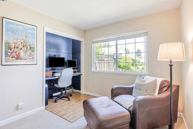 3335 Cornish Ct, Fremont CA: https://media.crmls.org/mediaz/09b7275e-9124-45a0-9c41-ee463d8f0720.jpg