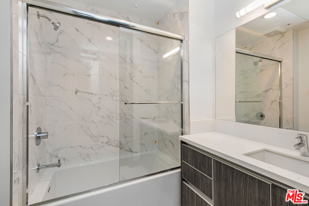 MLS #26857413 image #23