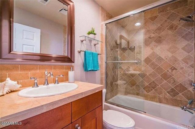 404 Via Colinas, Westlake Village CA: https://media.crmls.org/mediaz/09b80e0a-04f0-4826-a6cb-6a788d57a553.jpg