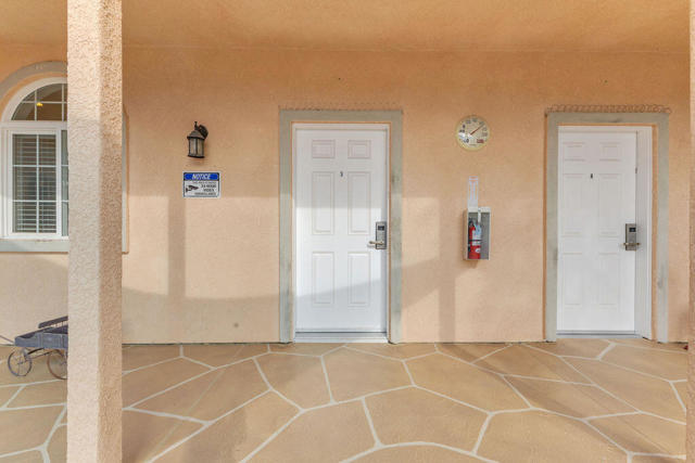 12622 Miracle Hill Road, Desert Hot Springs CA: https://media.crmls.org/mediaz/09b8e685-0650-4055-abaf-be3a7e27545a.jpg