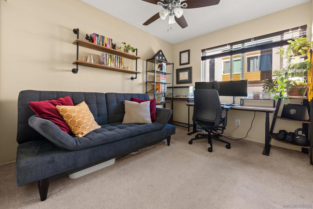 MLS #250043461SD image #32