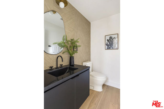 6849 N Figueroa Street, Los Angeles CA: https://media.crmls.org/mediaz/09b9ba7a-5726-41bc-89c4-dd127b37a7b0.jpg