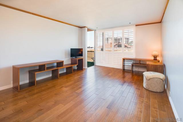 Image 8 of 25 For 800 Prospect St  3e