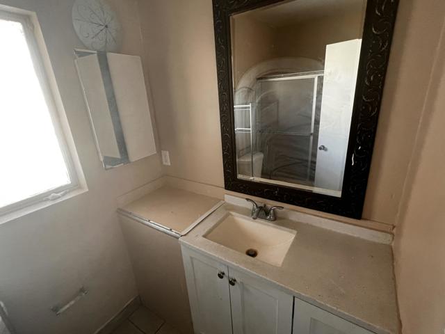 66775 Yucca Drive, Desert Hot Springs CA: https://media.crmls.org/mediaz/09bc580c-fe13-410b-b7eb-2129a37069a9.jpg