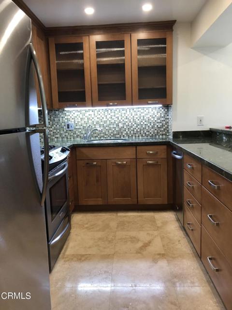 Detail Gallery Image 11 of 28 For 663 Sunfish Way, Port Hueneme,  CA 93041 - 3 Beds | 2 Baths