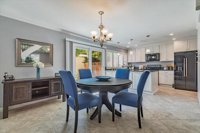 7082 Indian Wells Court, San Jose CA: https://media.crmls.org/mediaz/09bdd088-3c5e-4913-8b8b-49fd616ba107.jpg