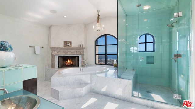23806 Malibu Crest Drive, Malibu CA: https://media.crmls.org/mediaz/09be1287-602d-431f-ad6b-b8f2e2c5e9b1.jpg