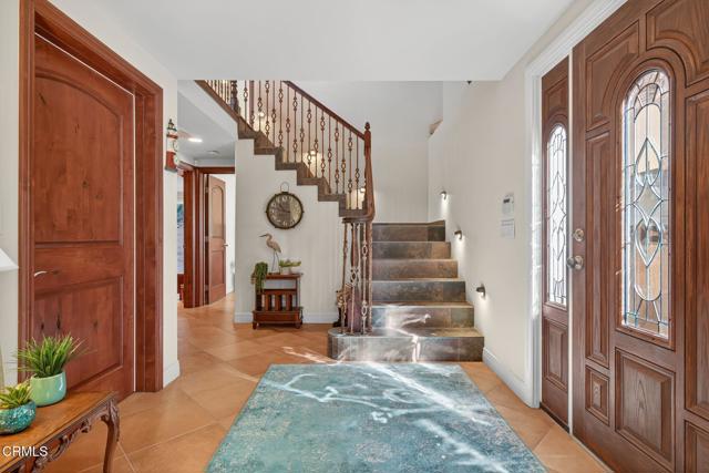 Detail Gallery Image 8 of 59 For 2408 Ocean Dr, Oxnard,  CA 93035 - 3 Beds | 3/1 Baths